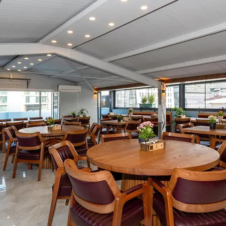 Mays Hotel Istanboel